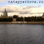 Вид с Ольгинского моста на Кром