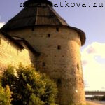 Вид на Покровскую башню