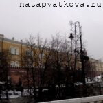 Вид на начало стены Кремля от Угловой Арсенальной башни