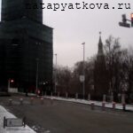 Боровицкая (Предтеченская) башня на реставрации и вид на Водовзводную башню