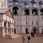 Звонница Успенского собора Ростовского Кремля