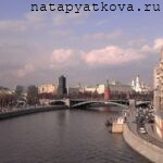  на Московский Кремль со стороны патриаршего моста у Храма Христа Спасителя - вид 3